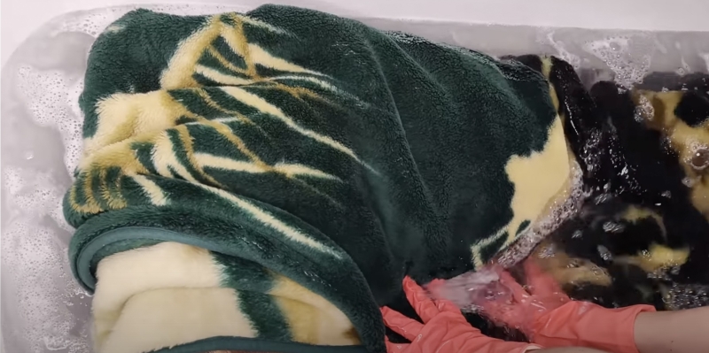 Как стирать плед