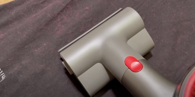 Как убрать шерсть с одежды без ролика