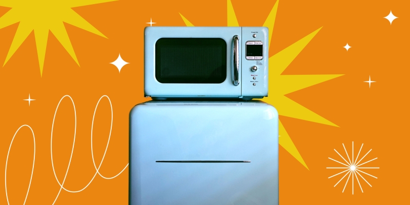 Можно ли ставить микроволновку на холодильник